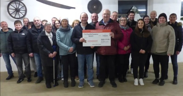 Christbaumhof Kammerer spendet &uuml;ber 7.000 Euro an Kinderkrebshilfe 