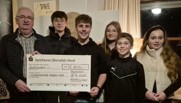 KLJB und Kirchband Parkstein spendet