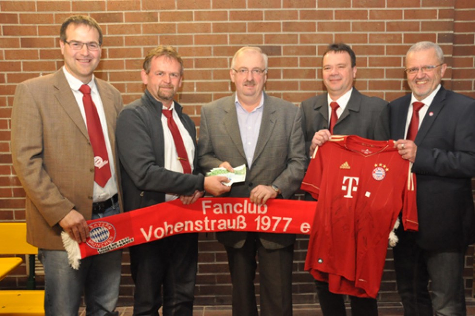 FC-Bayern-Fanclub Vohenstrauß hilft krebskranken Kindern