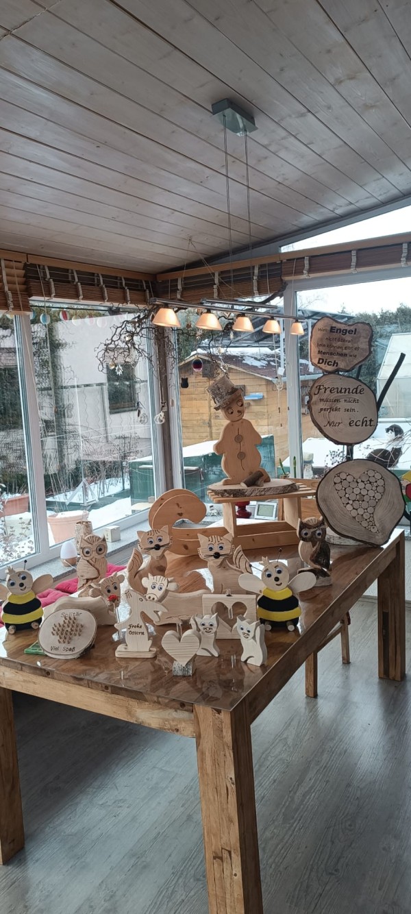 Bauer Wolfgang bastelt das ganze Jahr &uuml;ber und spendet weiterhin f&uuml;r die krebs- und schwerstkranken Kinder