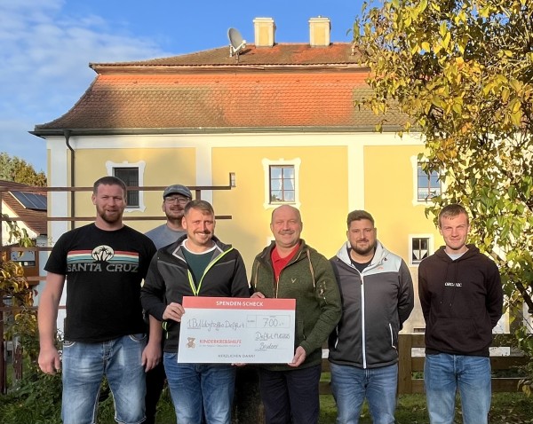 Spontane Feierlichkeit - Erlös geht an die Kinderkrebshilfe