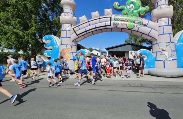 Kinder-Spendenlauf in Meerbodenreuth ein voller Erfolg