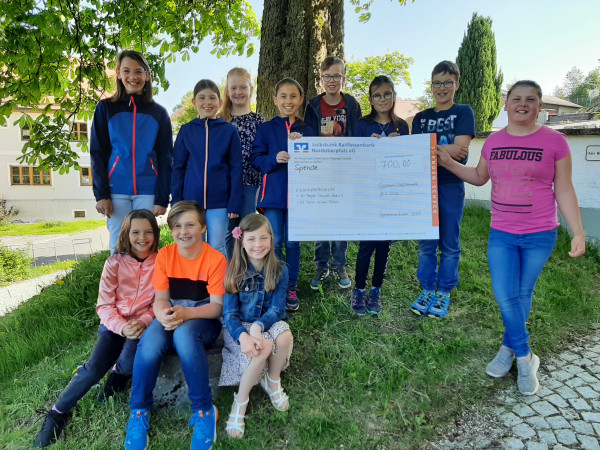 Kommunionkinder spenden an die Kinderkrebshilfe in der Region Oberpfalz Nord