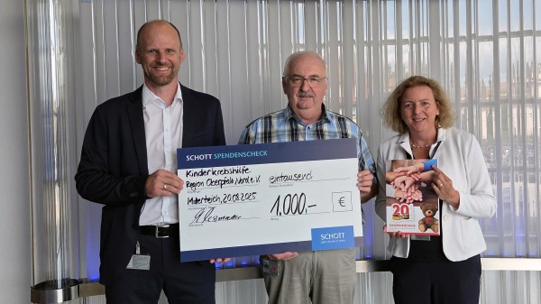 Die Mitarbeiter der Firma SCHOTT AG Mitterteich spenden fleißig